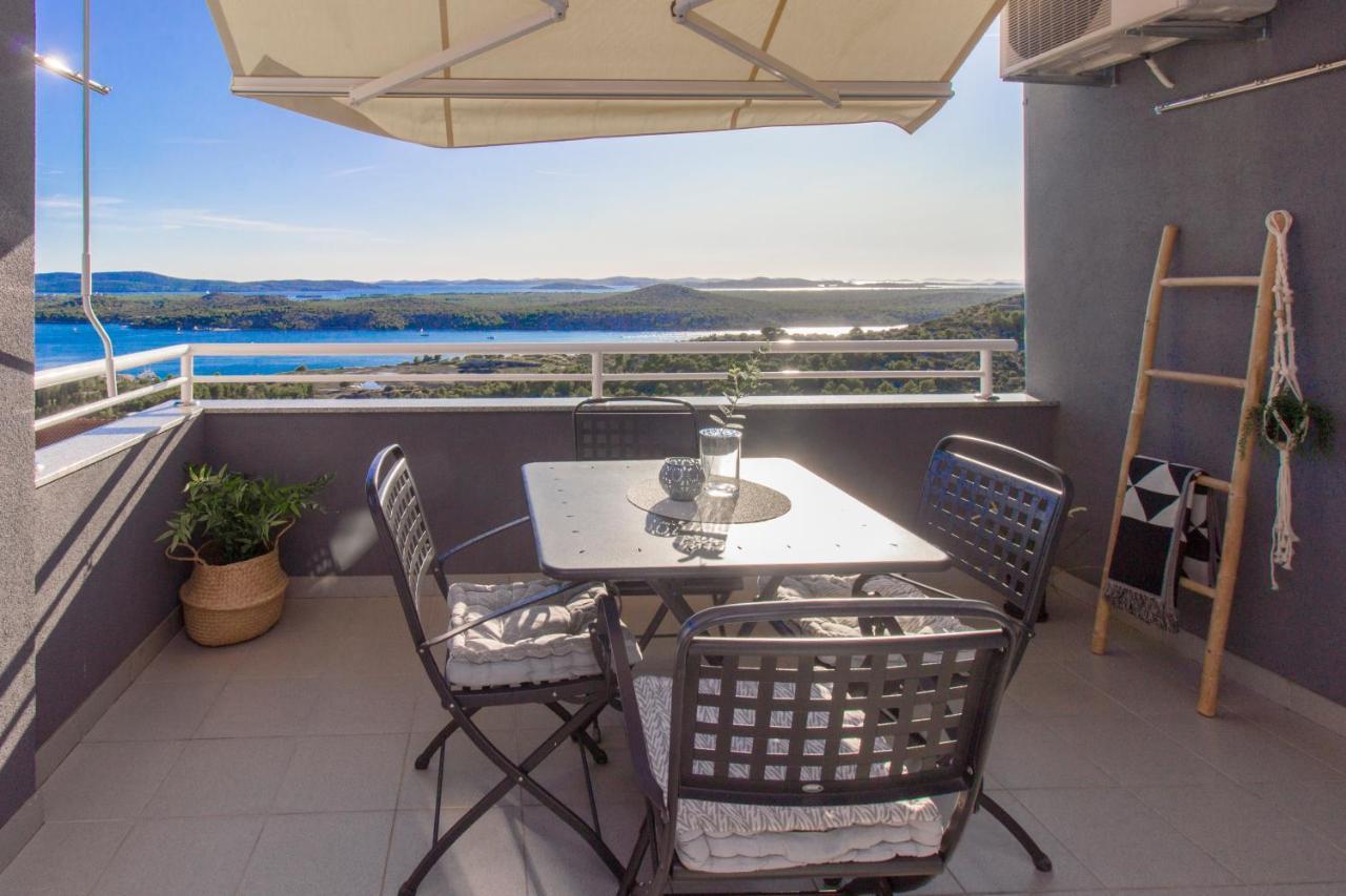Apartment Sea View Sibenik Exterior photo